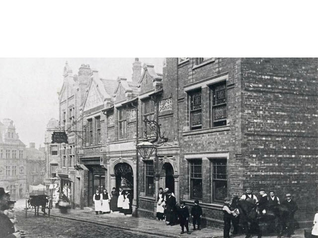 Ship Hotel 